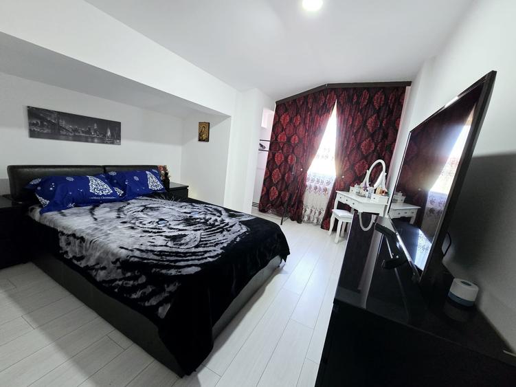 Vila tip duplex MOBILATA SI UTILATA - 4 camere - 2 bai - str asfaltata - 6