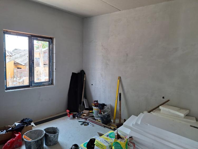 Vindem Casa in Lumina - 6