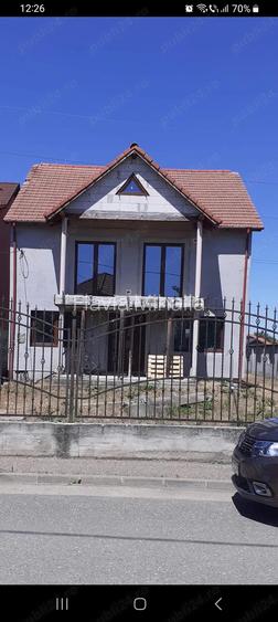 Vand casa Vand casa