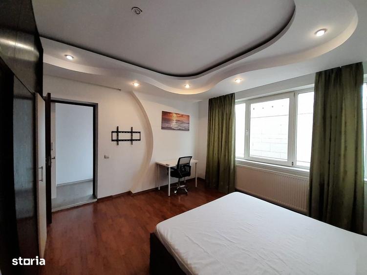 Apartament cu 4 camere decomandat în Central