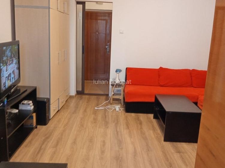 Garsoniera | Costin Georgian | Metrou | Mobilat Utilat