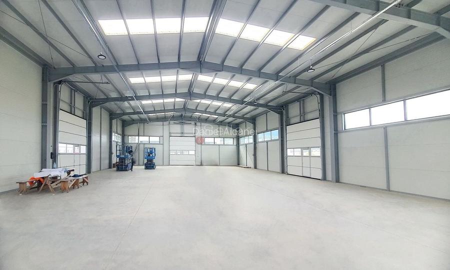 Spațiu industrial, 550 mp în Periferie Spațiu industrial, 550 mp în Periferie