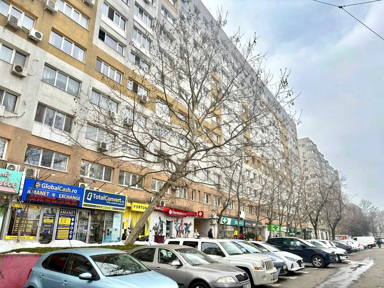 Spatiu comercial 70 mp inchiriere Bd Basarabia, in intersectie - 1