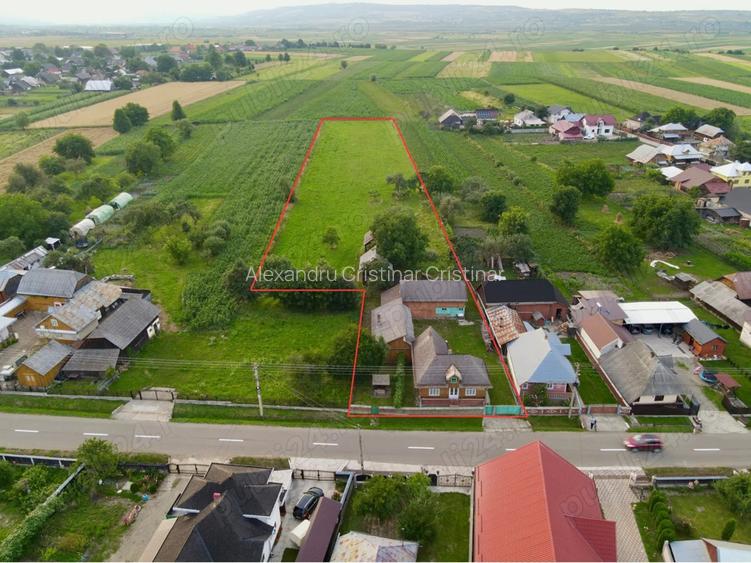 Gospodarie de vanzare in Valea Moldovei, judetul Suceava Gospodarie de vanzare in Valea Moldovei, judetul Suceava