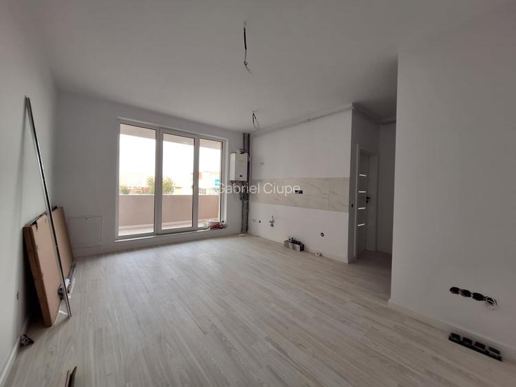 Apartament cu 2 camere, 40,3 mp, balcon, zona Cetatii Apartament cu 2 camere, 40,3 mp, balcon, zona Cetatii