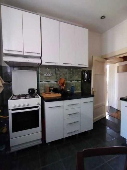 Vand casa sau 1 apartament in vila C-lung - 6