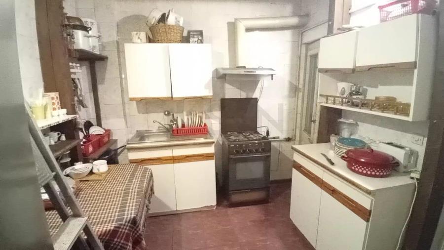Casă individuală cu 5 camere cu Canalizare în Domenii