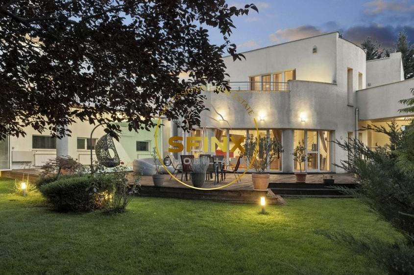 Vila cu teren de 1000mp, gradina matura, piscina, garaj, aproape de Jolie Ville - 1