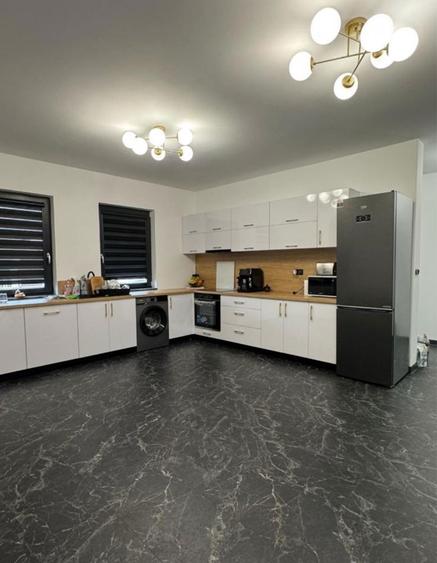 Vand casa str. Giulia - 2