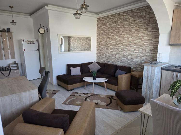 Inchiriez, apartament 2 camere - 9