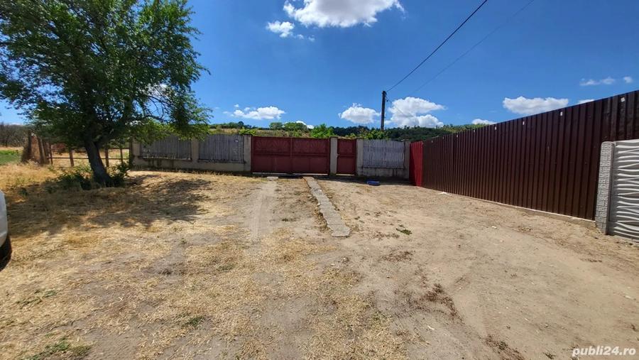 Casa+teren 9700mp - 1