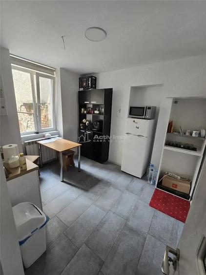 Pache Protopopescu, camera 10 mp,pretabil salon Manichiura - 1