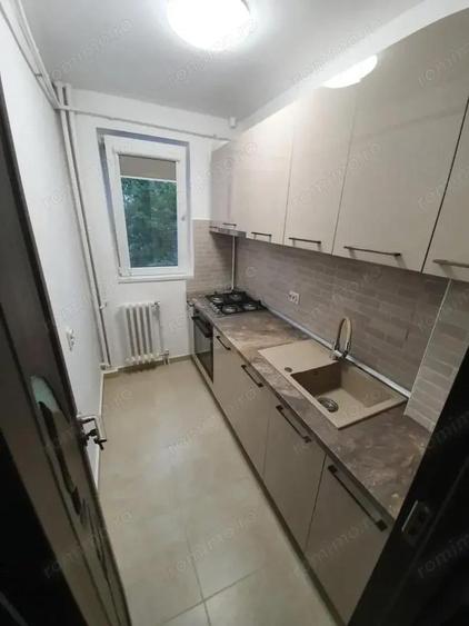 Apartament de doua camere in zona Berceni - 2
