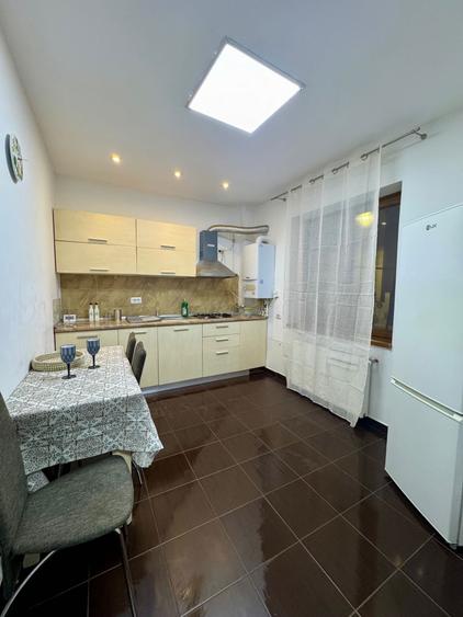 Inchiriere apartament mamaia nord - 12