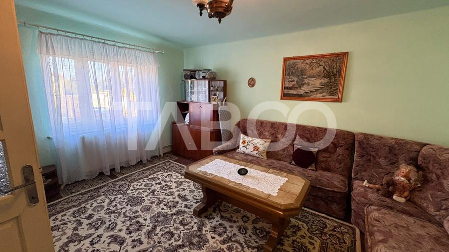 Casă individuală cu 3 camere cu Canalizare în Daia
