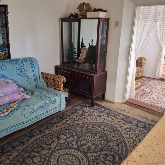 Casă cu 3 camere în Vetrișoaia