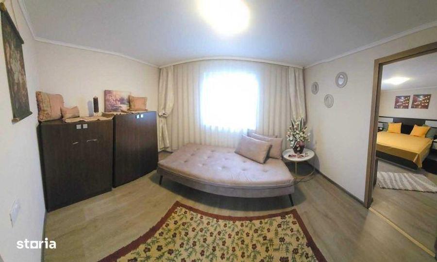 Casă cu 4 camere cu Teren 90 Mp în Central