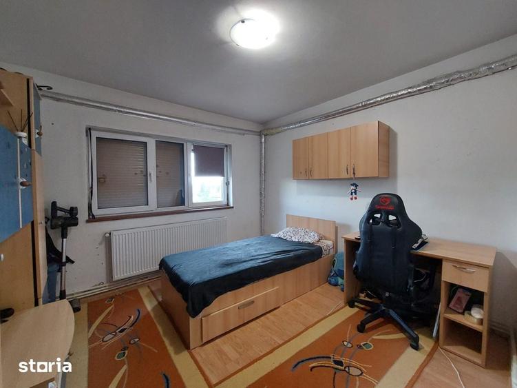 Apartament cu 2 camere semidecomandat în Brazda lui Novac
