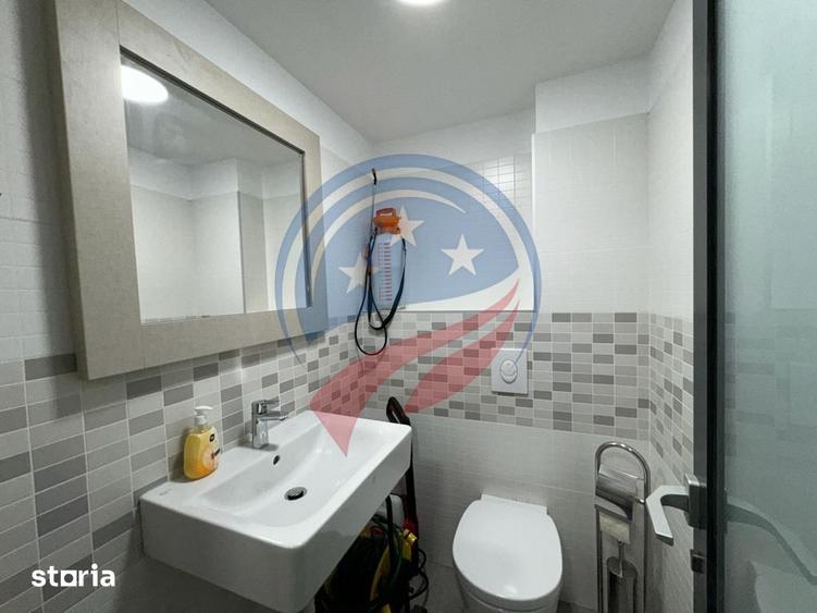 Apartament cu 3 camere, mobilat în Craiovița Nouă