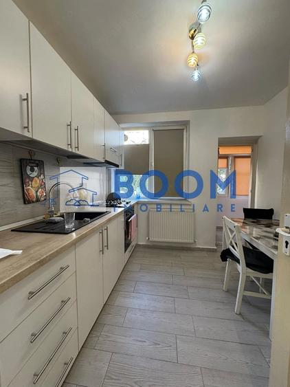 Apartament cu 3 camere decomandat în Căzănești (Râmnicu Vâlcea)