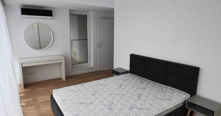 Apartament cu 3 camere decomandat, mobilat în Chitila