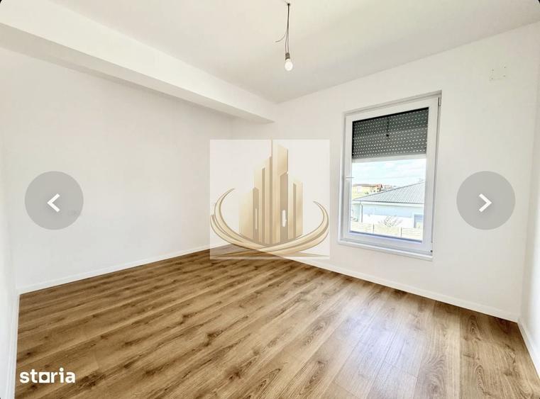 Duplex cu 5 camere cu Canalizare în Moșnița Nouă