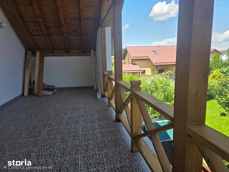 Casă cu 4 camere cu Teren 500 Mp în Bunloc