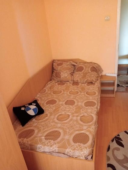 Apartament cu 3 camere decomandat în Popoveni
