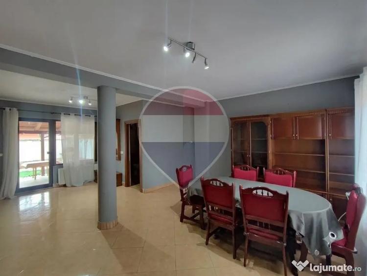 Casă cu 4 camere cu Teren 127 Mp în Cantemir