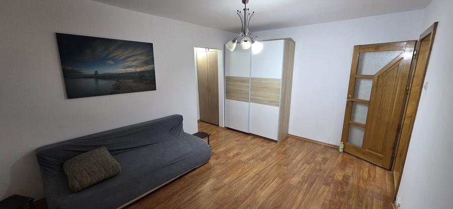 Apartament cu 2 camere semidecomandat în Micălaca