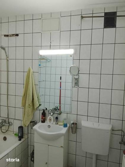 Garsonieră în Girocului