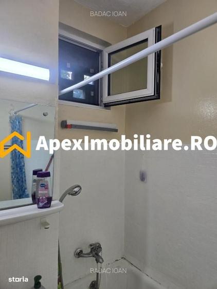 Apartament cu 2 camere decomandat în Drumul Taberei