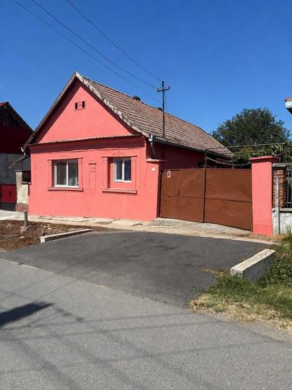 Casă cu 4 camere în Diosig