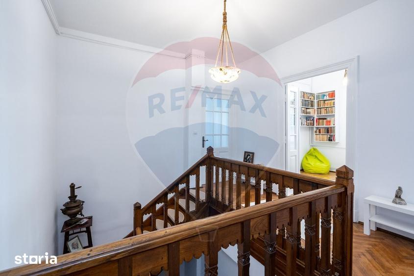 Apartament cu 3 camere în Cotroceni