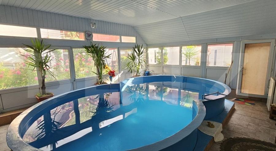 Casa familiala sau pretabila pentru pensiune SPA, Tarlungeni - 1