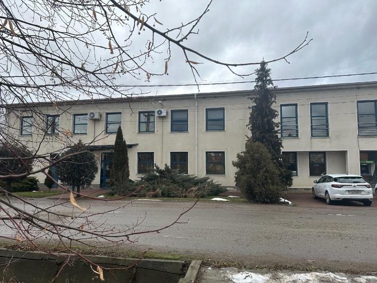 Spatiu industrial, administrativ, cu multiple funcționalități - 2