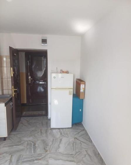 CAMERA DE CAMIN Piata Nicolina- caera de amin cu baie - 1