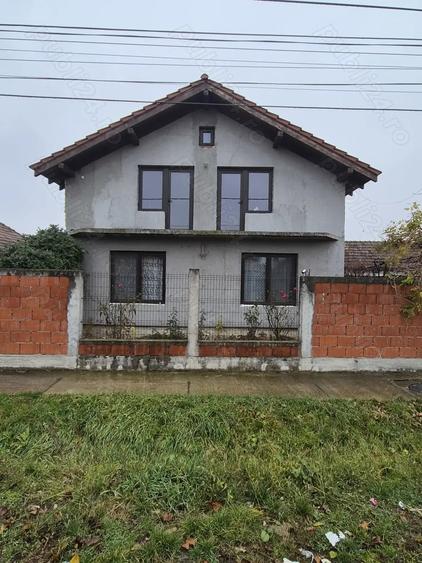 Casa de vanzare comuna Tinca - 2