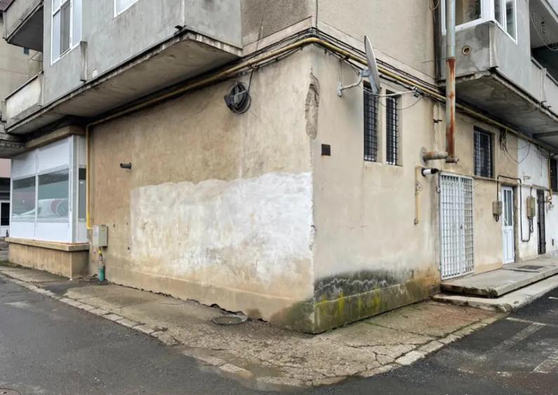 Spa?iu de Inchiriat, 105 mp, zona Ferneziu - 1