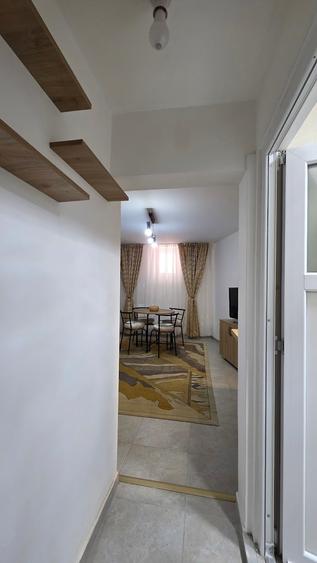 Inchiriez garsoniera renovata Demisol Piata Unirii - 12