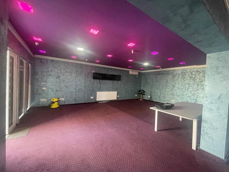 Spatiu comercial 96.60 mp, curte proprie 16.27 mp + parcare - 15