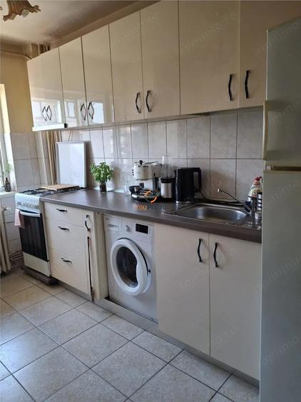 Apartament cu 2 camere decomandat în Dacia