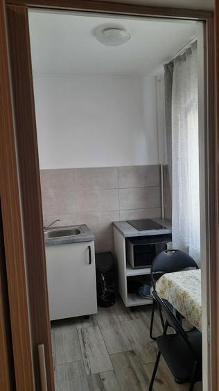 Inchiriez garsoniera confort 1 , zona Nord - 4