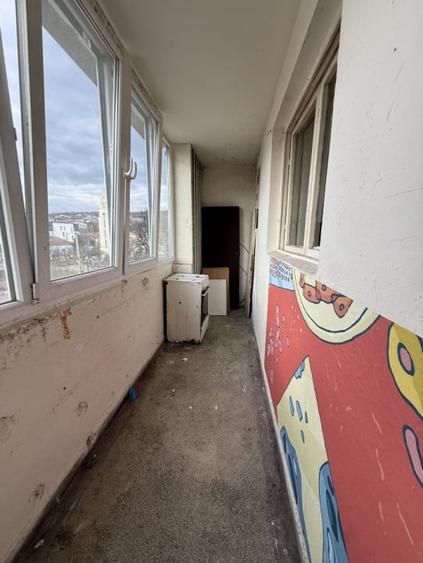 Apartament cu 2 camere la 1 km de Rivus Mall, 46 mp, etaj 2 din 3, parcare - 8