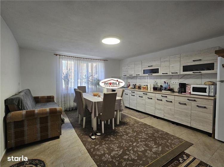 Casa de vanzare in Sura Mare - 5
