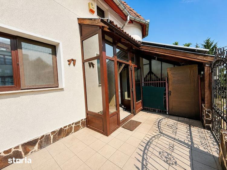 Casă cu 4 camere cu Teren 250 Mp în Bartolomeu
