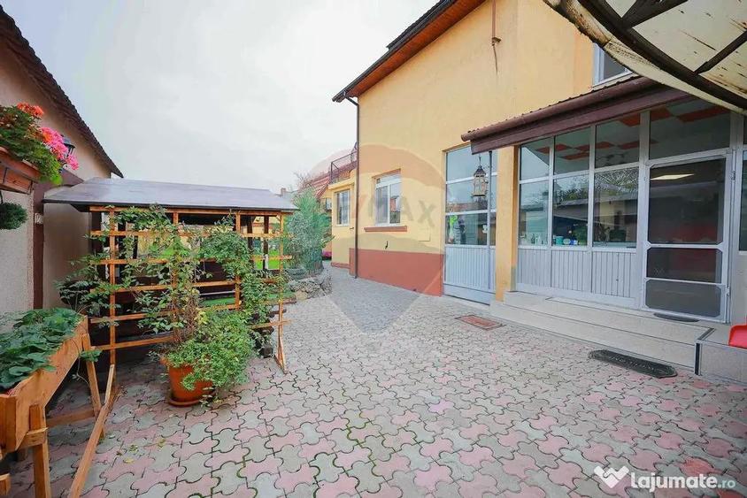 Casa cu 7 camere de vanzare, zona Parcul Salca, Cantemir - 14
