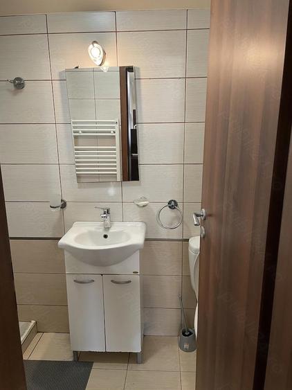 Inchiriez apartament - 1