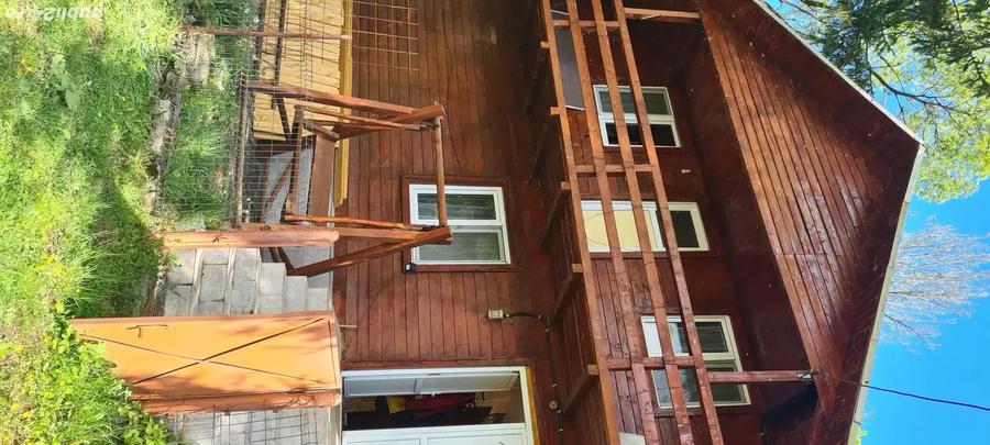 Cabana situata in Muntele Baisori - 1