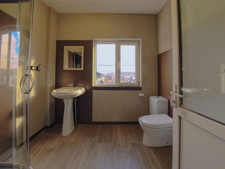 Proprietate ideala pentru Hostel/Cazare zona Auchan Bacau - 9